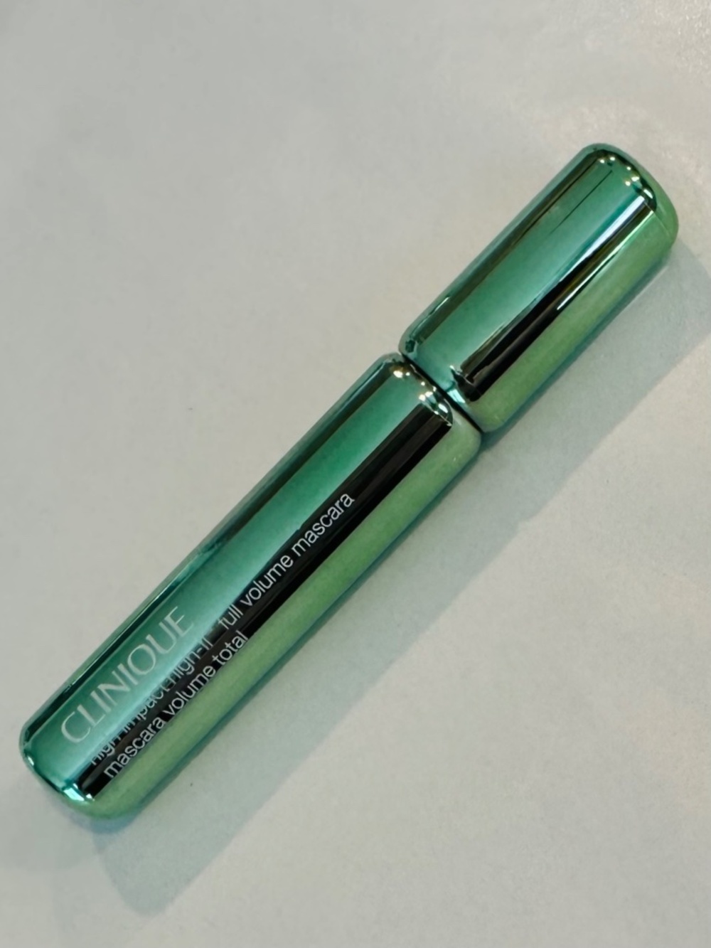 Clinique High Impact High-Fi Full Volume Mascara Intense Black Full Size 10 ml - Picture 2 of 3